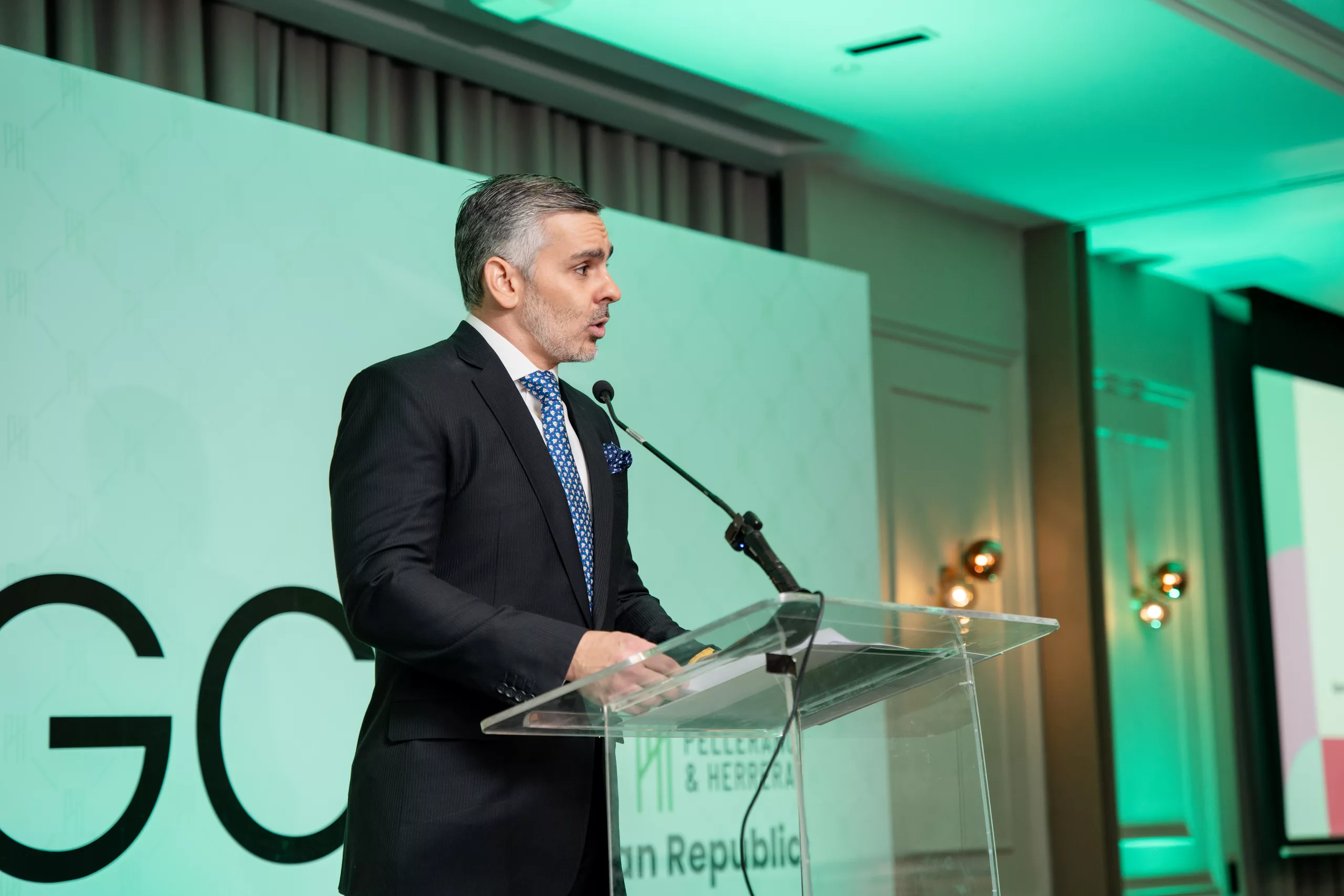 Marcos Ortega Fernández Marcos Ortega Fernández